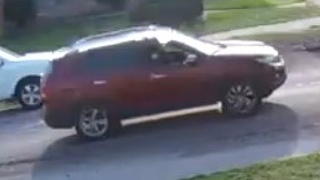 Chicago police seek car connected to East Side fatal shooting