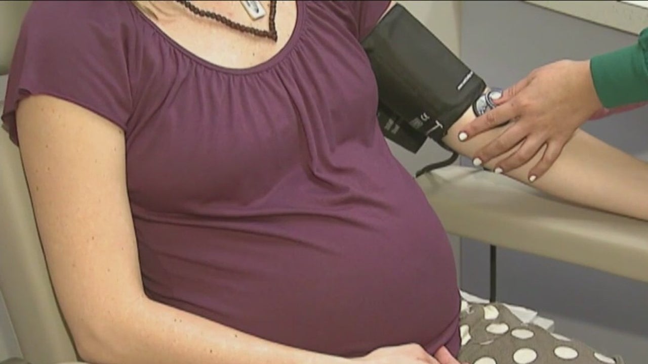 New Illinois law bars unregulated pregnancy centers from using misinformation, deceptive practices New Illinois law bars unregulated pregnancy centers from using misinformation, deceptive practices