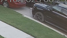 Chicago police looking for guys who tried to steal a catalytic converter, opened fire at victim