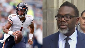 Chicago mayor makes play to keep Bears in the city