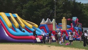 Chicago Public Schools' Back-to-School Bashes kick off in Back of the Yards