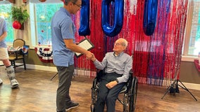 Illinois man and decorated WWII veteran celebrates his 100th birthday
