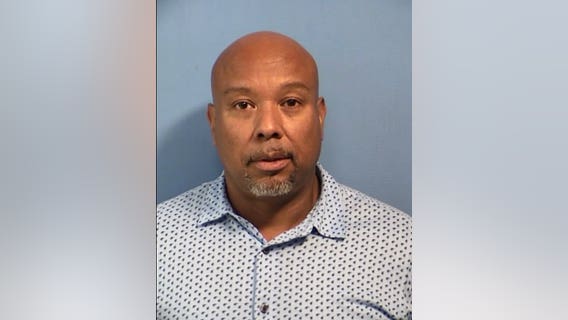 Convicted felon charged with possessing loaded gun, illegal drugs during traffic stop in Oak Brook