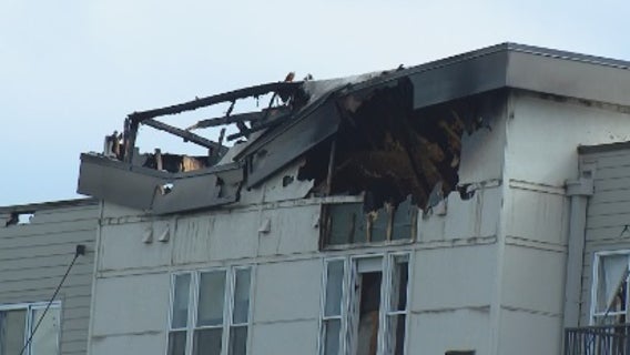 3 firefighters hospitalized, over 100 residents displaced after Oak Brook Terrace fire