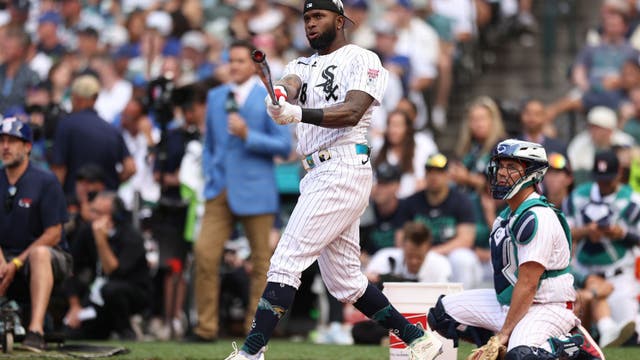 White Sox slugger Luis Robert Jr. out of All-Star Game due to calf tightness