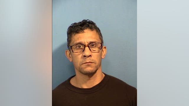 Man charged in 2001 sexual assault at West Chicago apartment complex