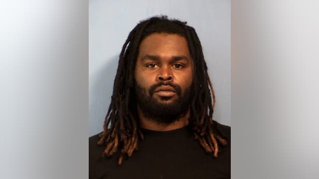 Chicago man held on $1M bond for gun charges