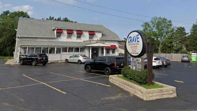 2 shot outside Cook County sports bar: sheriff