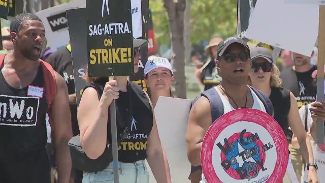 Hollywood strike impacting Chicago's film industry, productions at a standstill