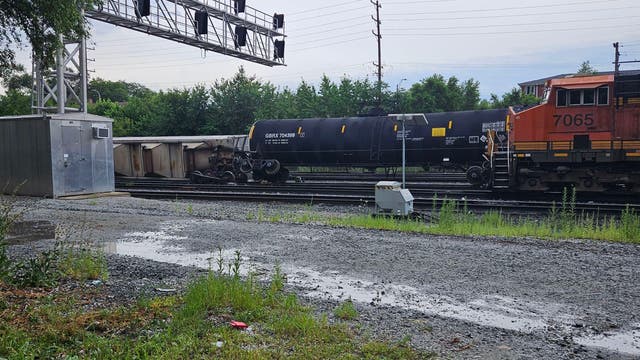 Train derails in Cook County: Riverdale police