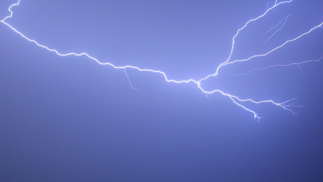 Ground stop issued at O'Hare airport due to thunderstorms