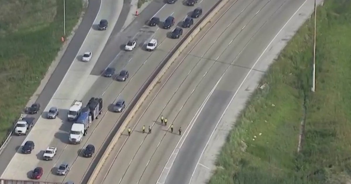 Shooting reported on I-290 near Elmhurst | FOX 32 Chicago