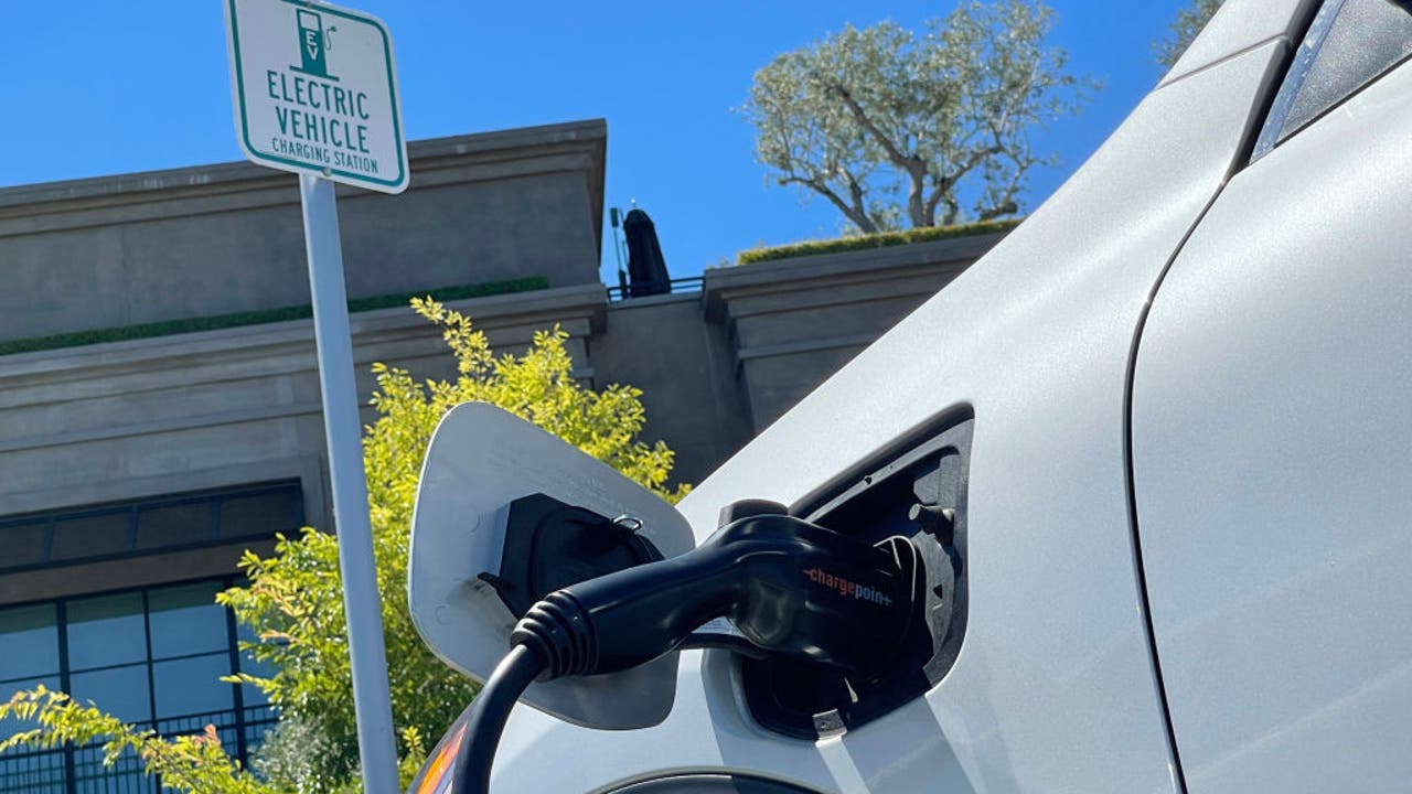 Illinois residents could be eligible for EV rebates up to $4,000