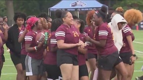 Chicago Bears team up with high school girls for annual Flag Football Jamboree