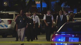 Man dead after being shot during struggle with Chicago police in Morgan Park