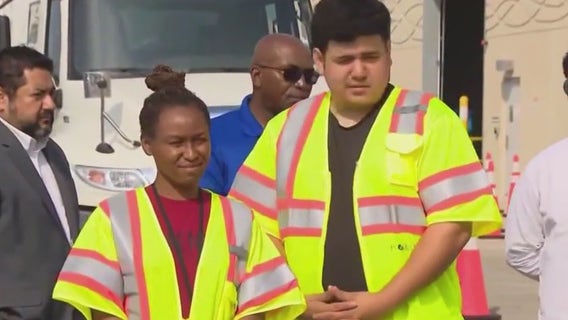 Peoples Gas honors two utility workers for life-saving actions