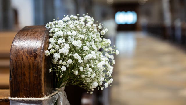 'Cheap bridezilla': Exasperated woman reveals she's reached her 'limit' on a friend's wedding