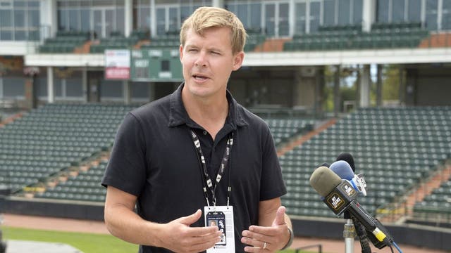 White Sox name longtime Royals executive as assistant general manager; avoid arbitration with 7 players