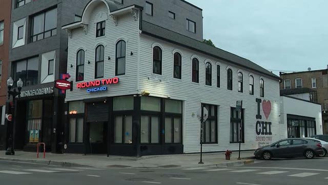Round Two clothing store in Wicker Park burglarized