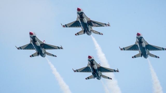 Air and Water Show takes over Chicago skies this weekend