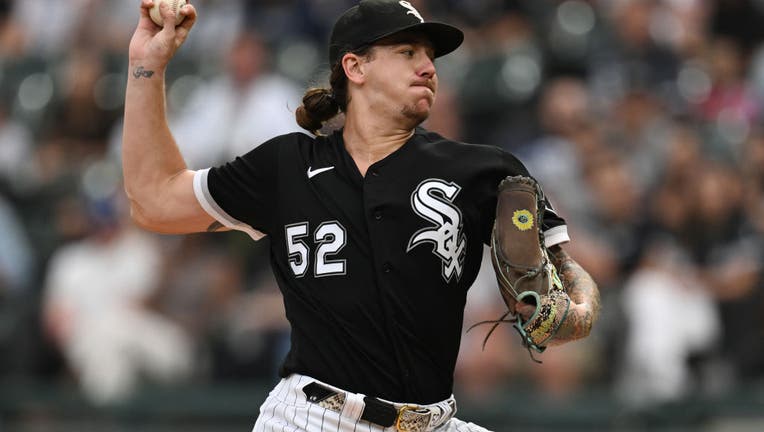 White Sox top Yankees 9-2 behind strong outing from Clevinger
