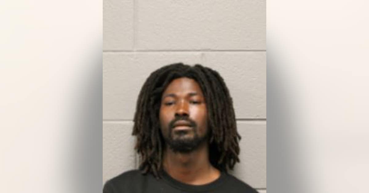 Man arrested after home invasion shooting in East Garfield Park | FOX ...