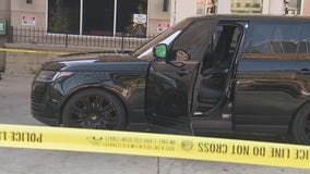 Police investigate exchange of gunfire at River North gas station during robbery