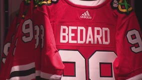 Young hockey phenom Connor Bedard makes preseason debut for Blackhawks