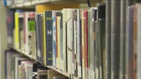 Chicago Public Library Foundation receives $250K grant to help close digital divide