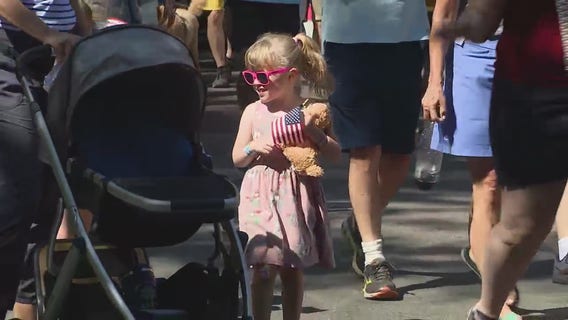 WOOGMS Parade returns to Chicago's North Side for Labor Day