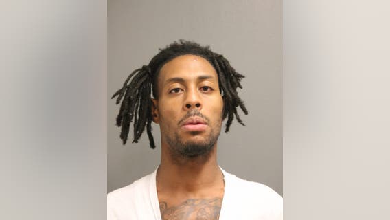 Man charged with carjacking victim at knifepoint in Chicago