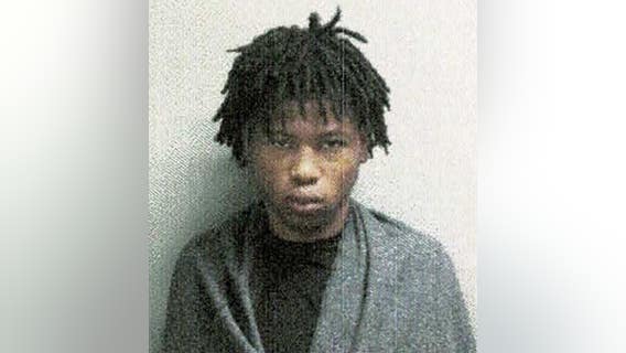 Suspects threatened to shoot victim in head before carjacking him in Chicago Ridge: police