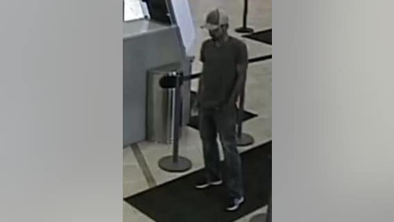 Man wanted for robbery at Elgin Chase Bank