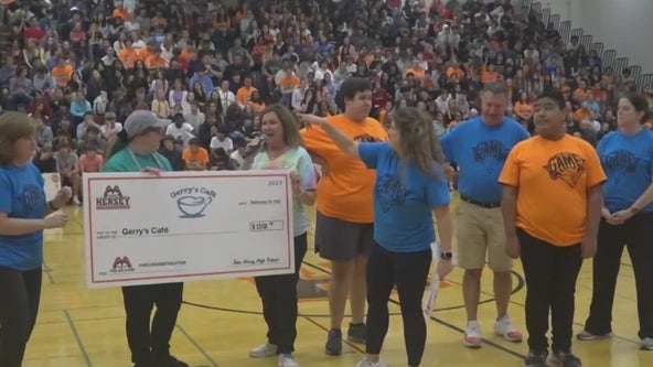 Community spirit shines bright in Arlington Heights for 'The Big Game'