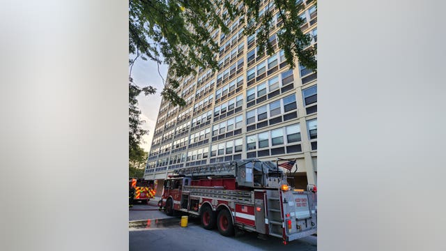 Fire breaks out at South Side high-rise