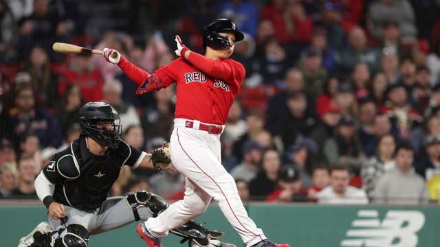 Yoshida gets go-ahead single in 8th as Red Sox rally past White Sox 3-2