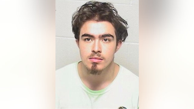 Man who shot 2 people outside Waukegan restaurant, leaving one dead, found guilty