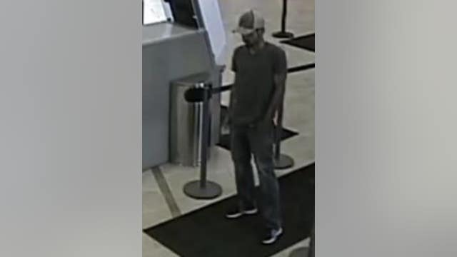 Man wanted for robbery at Elgin Chase Bank