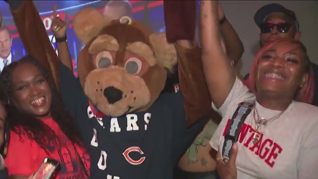 Bears fans party hard in spite of loss to Packers