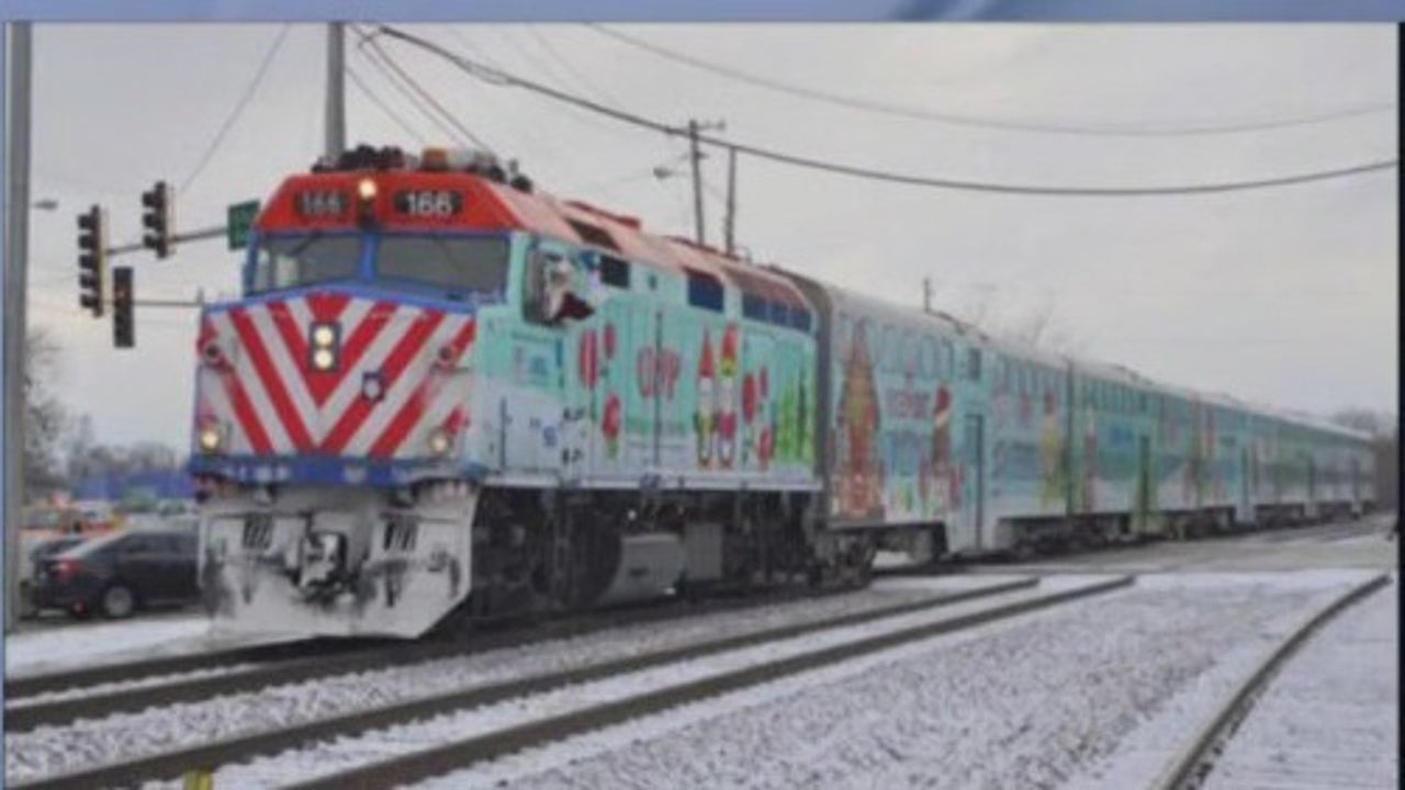 Metra在12月为铁路线带来季节性的乐趣