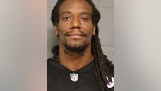 Former NFL player Sergio Brown officially charged in mother's death, set to appear in Maywood court