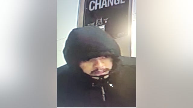 Crystal Lake police seek suspect in laundromat burglary