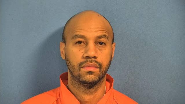 Cook County man flees from police, throws gun out window; officer struck by vehicle during chase: prosecutors