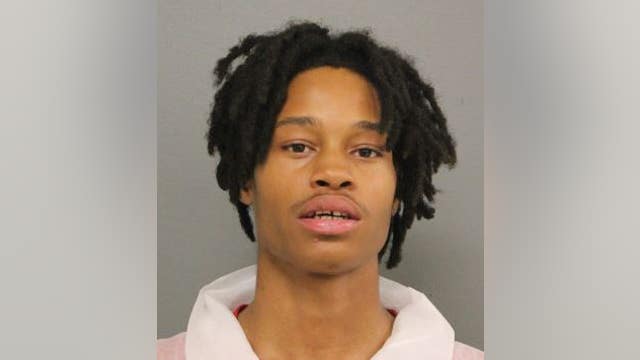 Chicago man charged in Chatham shooting that seriously wounded security guard