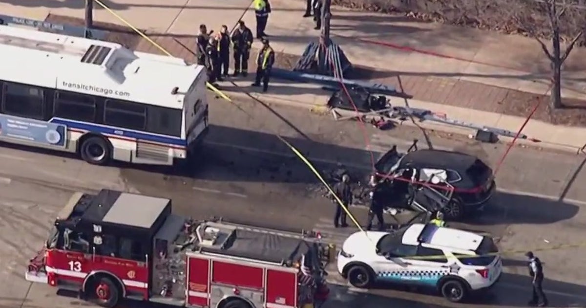 1 killed, 3 hurt in CTA bus crash near Museum Campus: officials | FOX ...