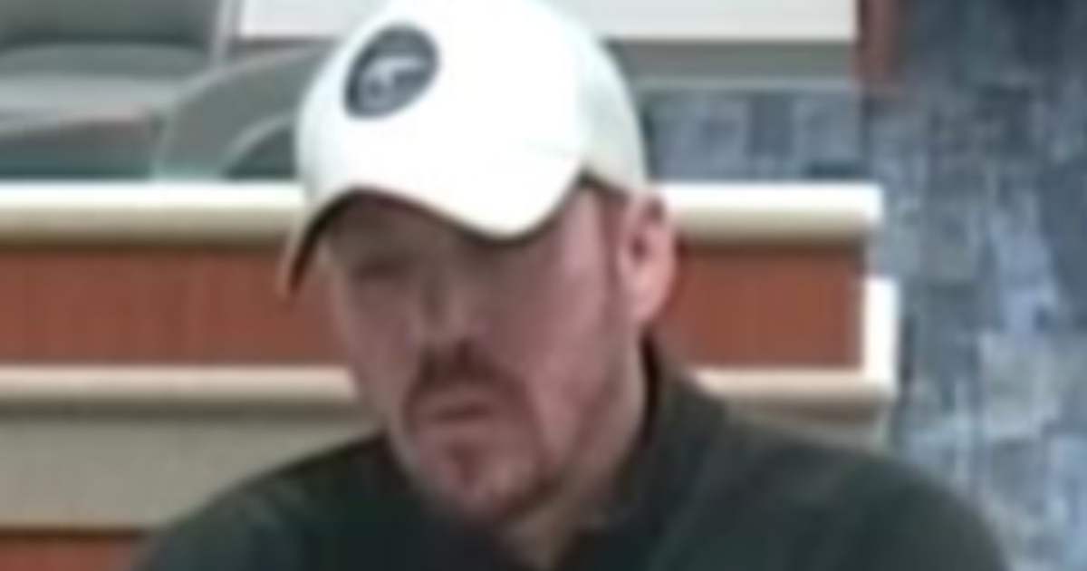 FBI seeking suspect in Waukegan bank robbery | FOX 32 Chicago