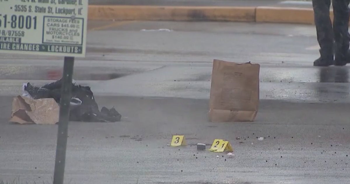 Cook County crime: 2 charged in shooting of Bedford Park police officer ...
