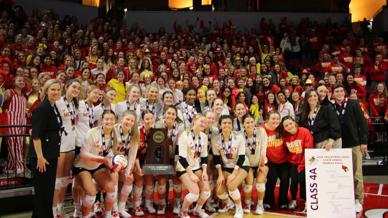 Mother McAuley volleyball wins 17th state championship FOX 32 Chicago