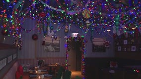 Mistletoe pop-up bar gets the holidays rocking in Wrigleyville