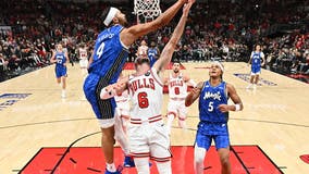 Banchero hits turnaround jumper with 1 second left as Magic beat Bulls 96-94